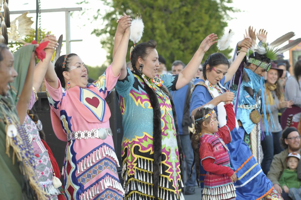 Nation - The jingle dress celebrates a century of empowerment Nation - The jingle dress celebrates a century of empowerment